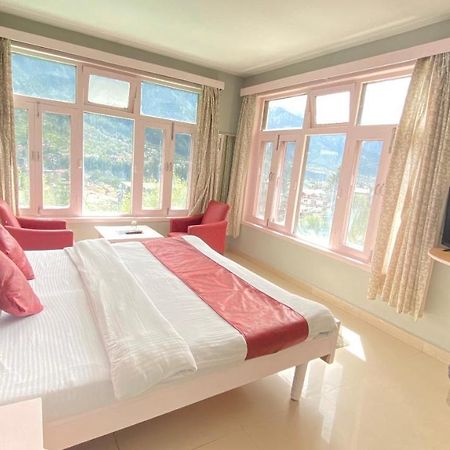 Hotel Meadows Manali Exterior foto